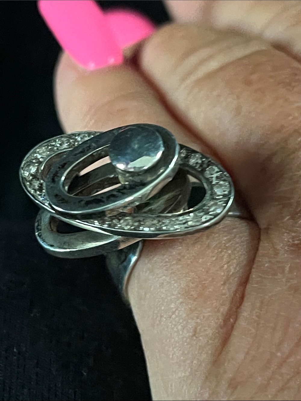 Sterling Silver Floral Cluster Ring in Silver . 925 sterling